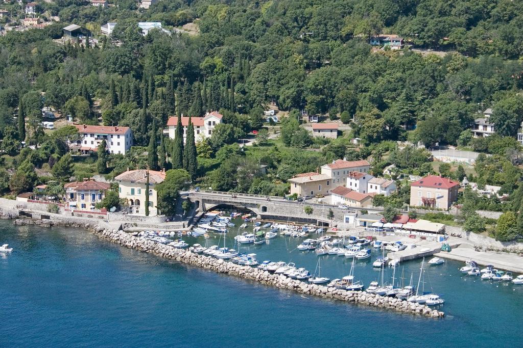Villa Vera Ičići Esterno foto
