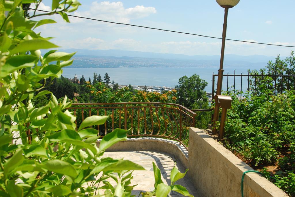 Villa Vera Ičići Esterno foto